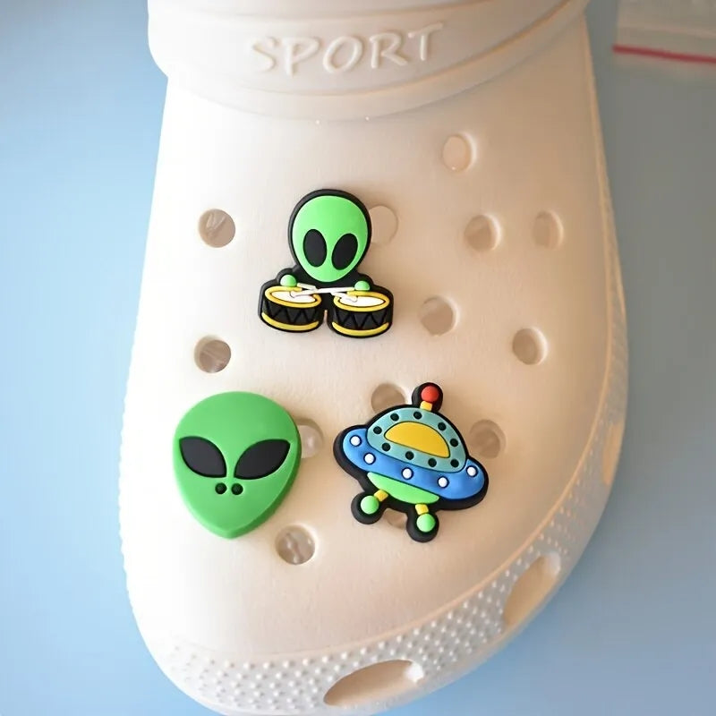 Dijes Charms Pins para Zapatos Crocs de Aliens 12uds.