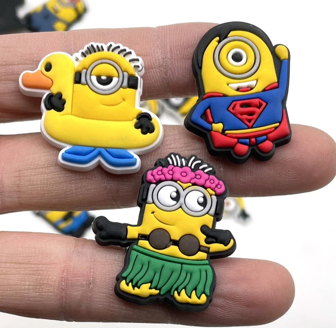 Dijes Charms Pins para Zapatos Crocs Minions 12uds.