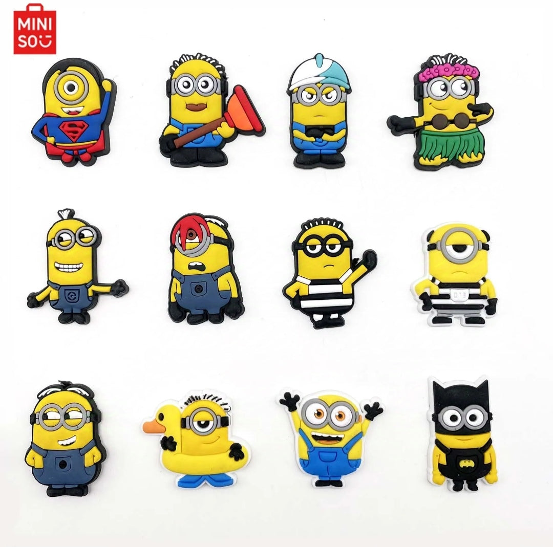 Dijes Charms Pins para Zapatos Crocs Minions 12uds.
