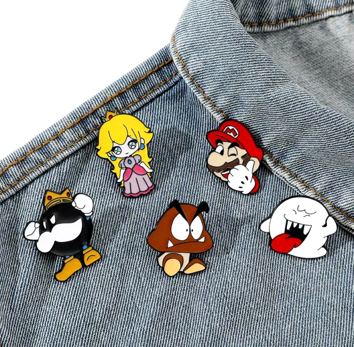 Pins Broches Alfileres Insignias de Metal Para Ropa de Mario Bros 5uds.