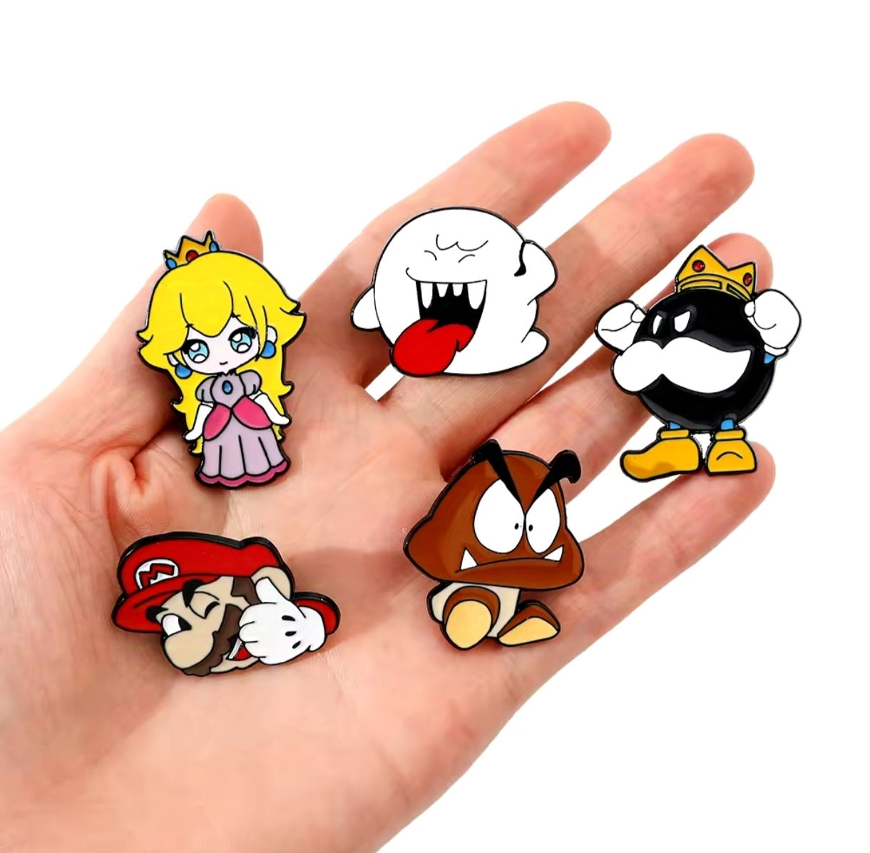 Pins Broches Alfileres Insignias de Metal Para Ropa de Mario Bros 5uds.