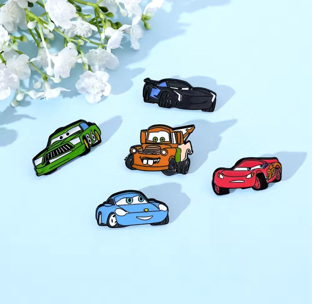 Pins Broches Alfileres Insignias de Metal Para Ropa de Autos Disney Cars 5uds.