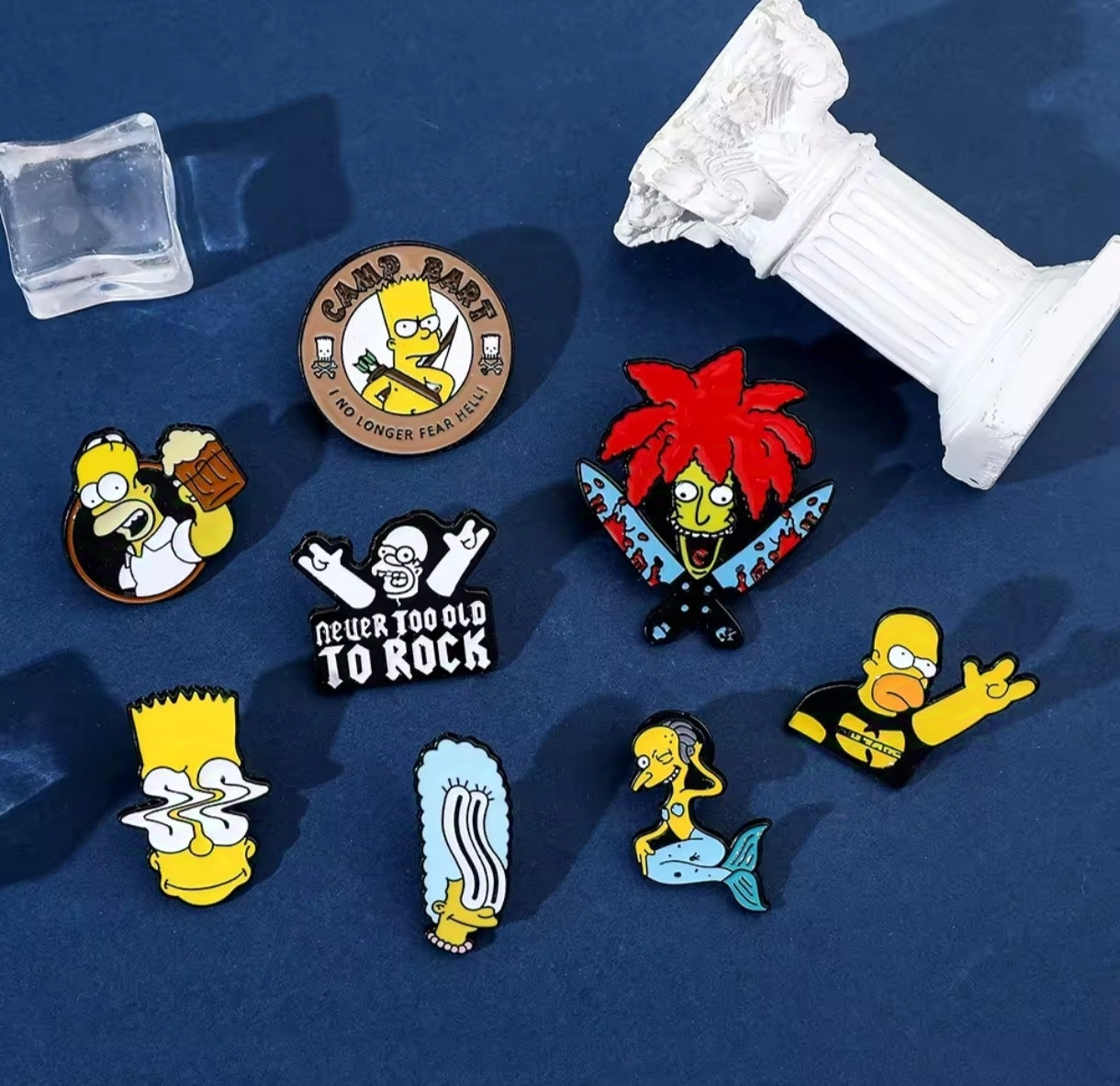 Pins Broches Alfileres Insignias de Metal Para Ropa de Homero Los Simpsons 8uds.
