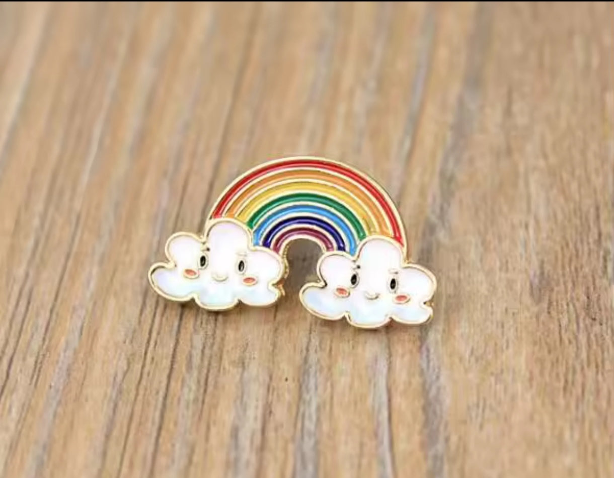 Pin Broche Alfiler Insignia de Metal Para Ropa de Arcoiris con Nubes