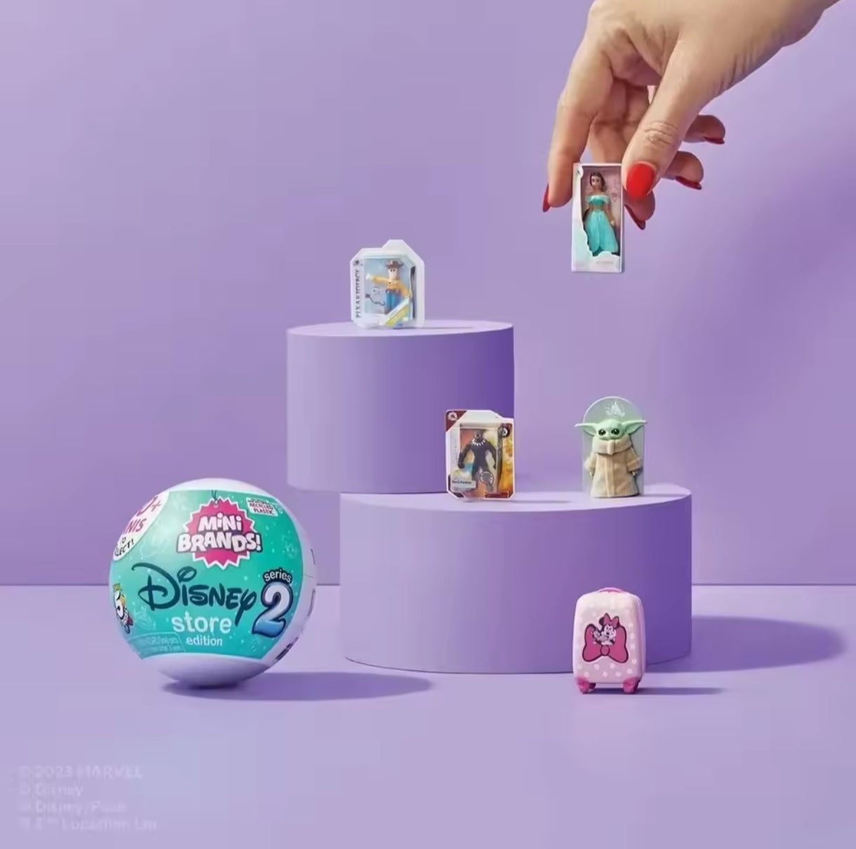 Bola Zuru Mini Brands Disney 5 Sorpresas