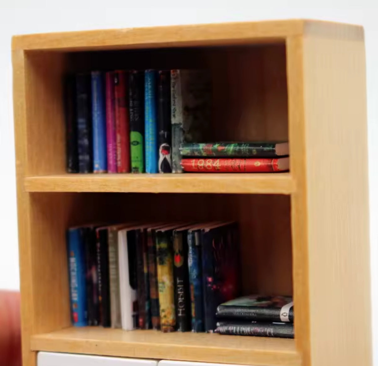 Mini Libros Revistas Novelas para Estanterias 10uds.