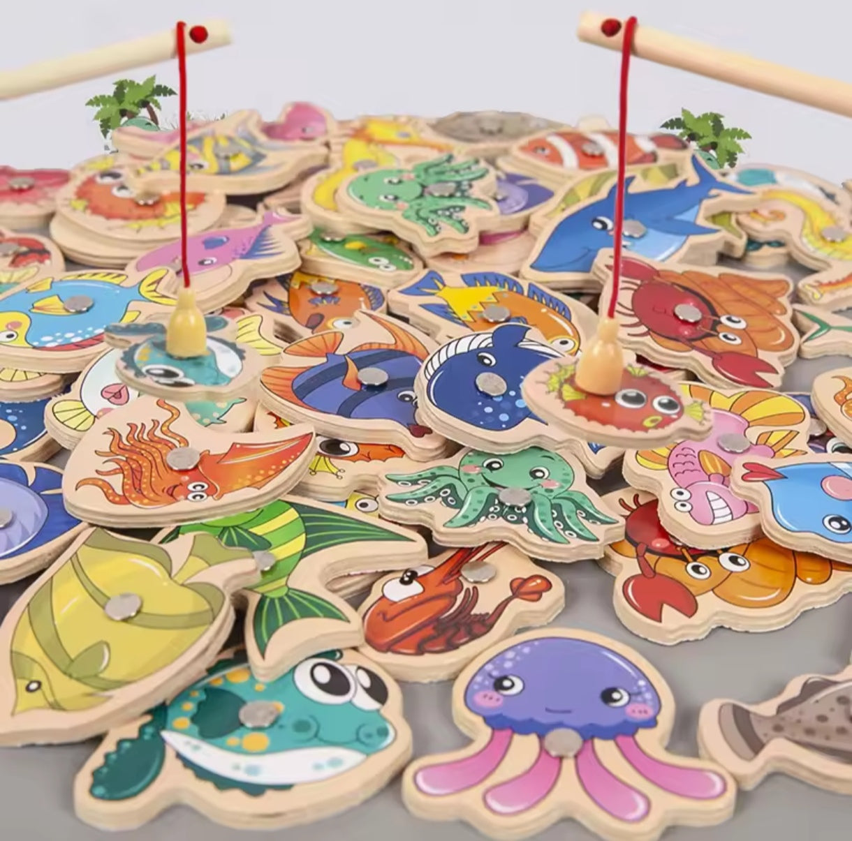 Juego de Pesca Milagrosa 2 Cañas Magneticas de Madera y 31 Peces