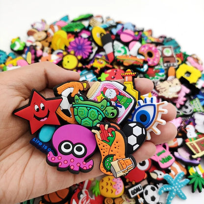 Dijes Charms Pins para Zapatos Crocs 20uds. Surtidas