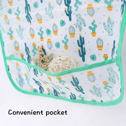 Babero Impermeable Manga Larga de Cactus 🌵