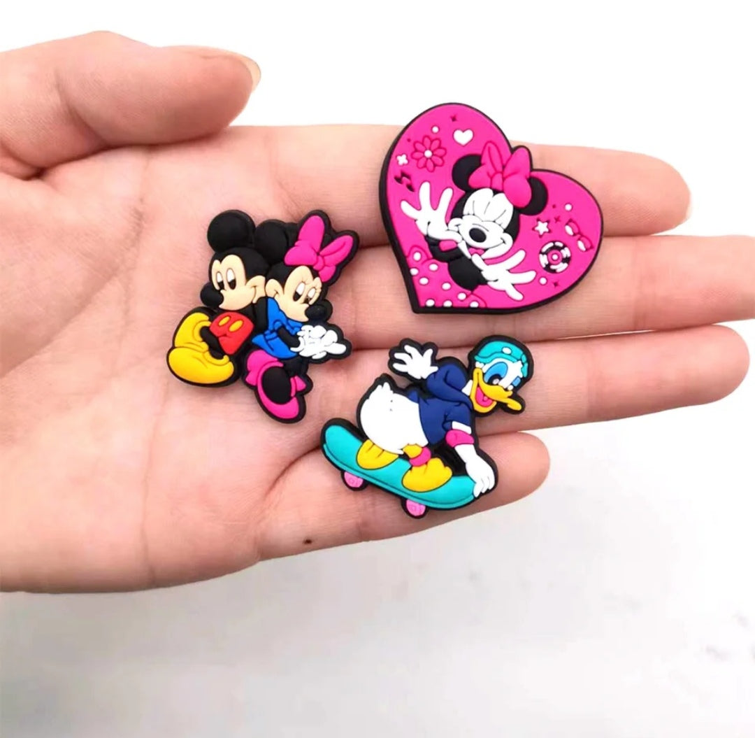 Dijes Charms Pins para Zapatos Crocs de Disney 20uds.