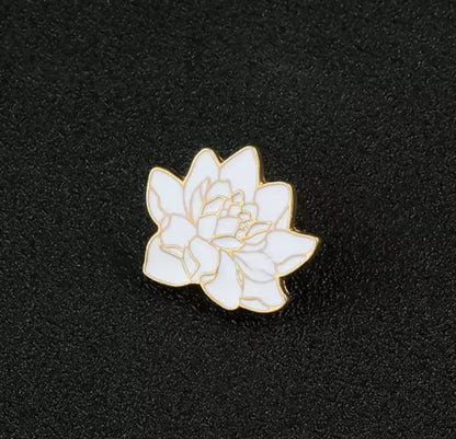 Pin Broche Alfiler Insignia de Metal Para Ropa de Rosa Flor Blanca