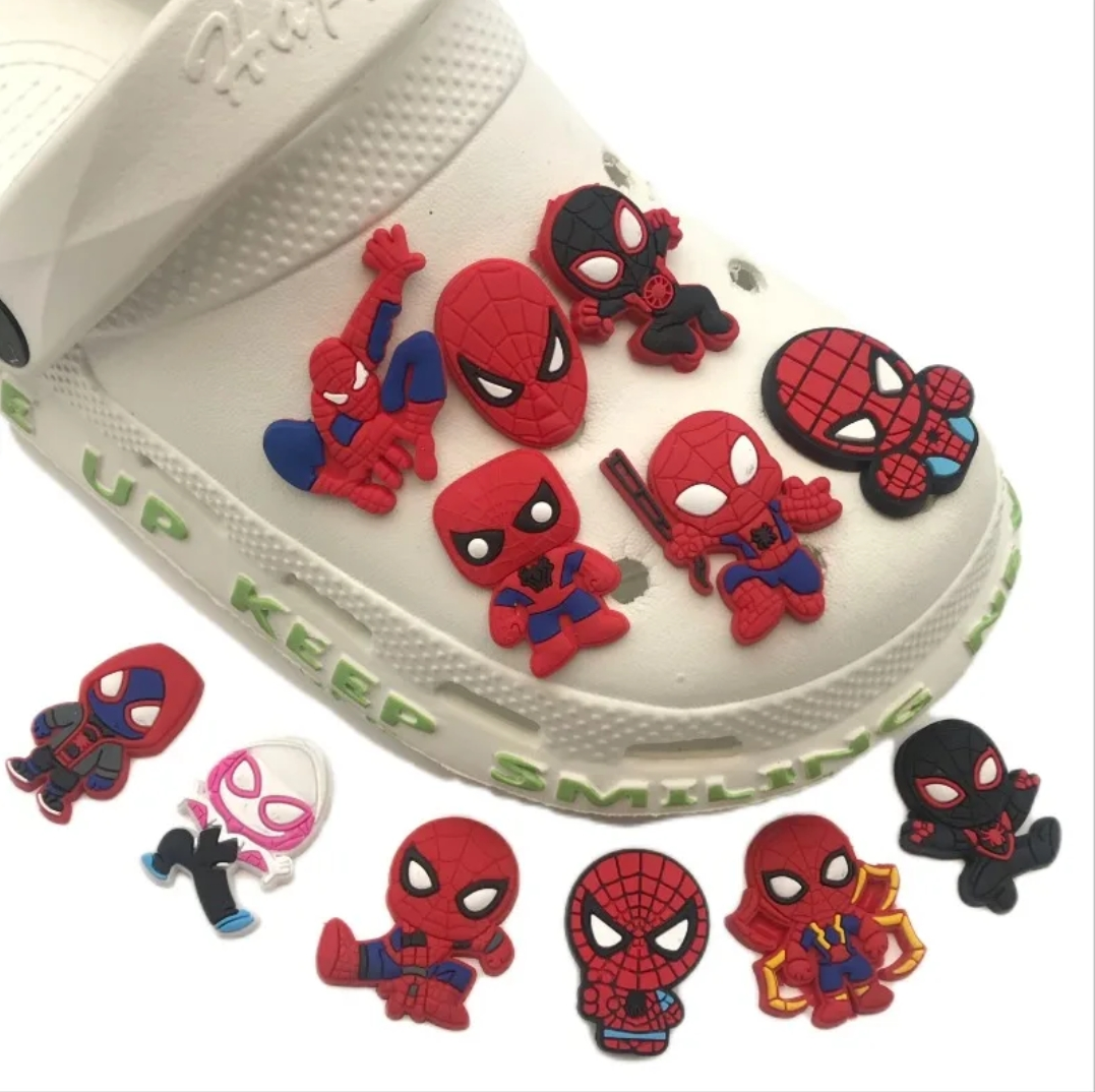 Dijes Charms Pins para Zapatos Crocs de Spiderman 12uds.